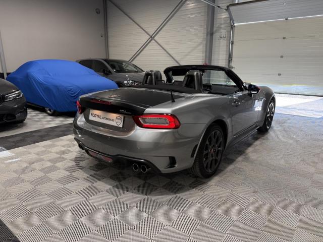 Fiat 124 Spider image 8