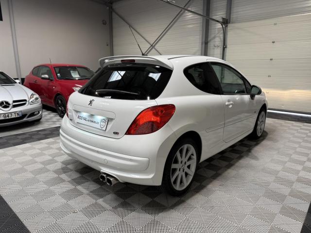 Peugeot 207 image 2