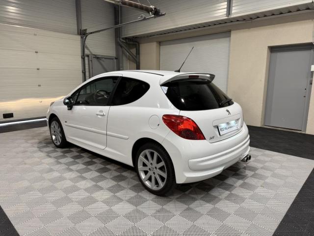 Peugeot 207 image 5