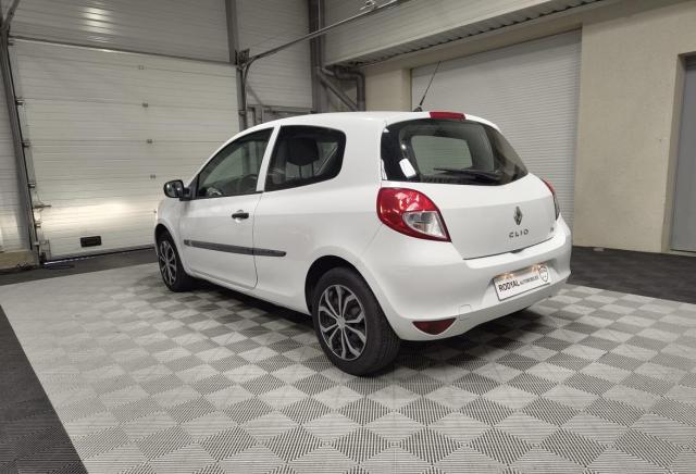 Renault Clio image 1