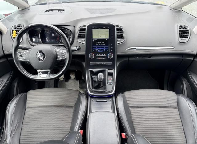Renault Grand Scénic image 6