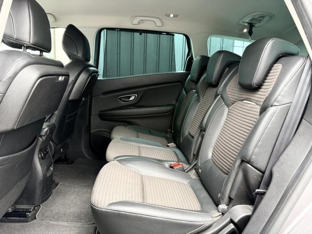 Renault Grand Scénic image 4