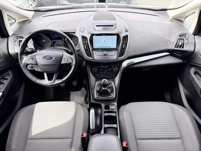 Ford C-Max image 7