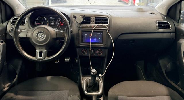 Volkswagen Polo image 8
