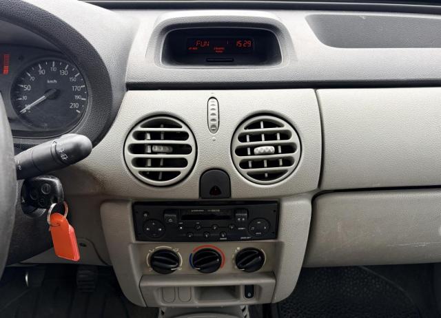 Renault Kangoo Express image 8