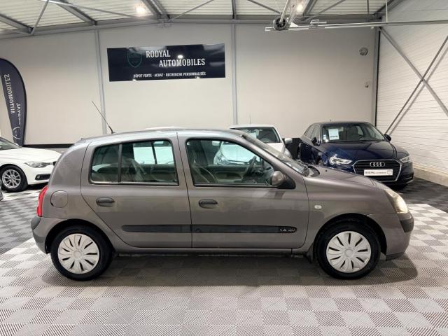 Renault Clio image 1