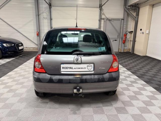 Renault Clio image 9