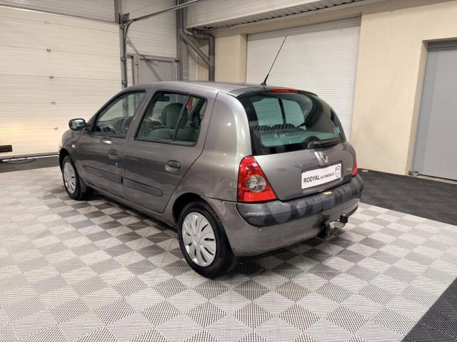 Renault Clio image 7