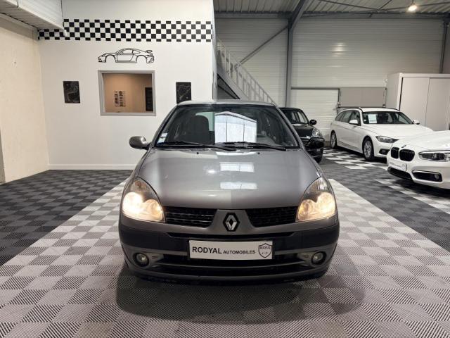 Renault Clio image 2