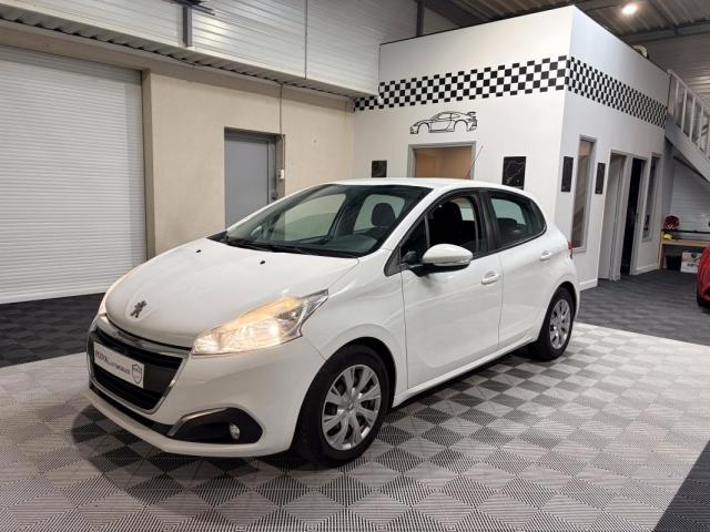 Peugeot 208 image 7