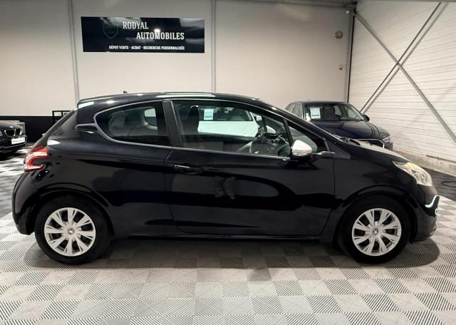 Peugeot 208 image 5