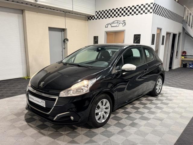 Peugeot 208 image 1