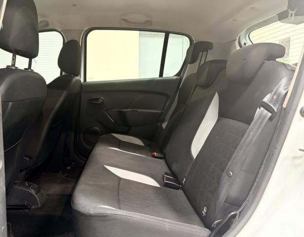Dacia Sandero image 6