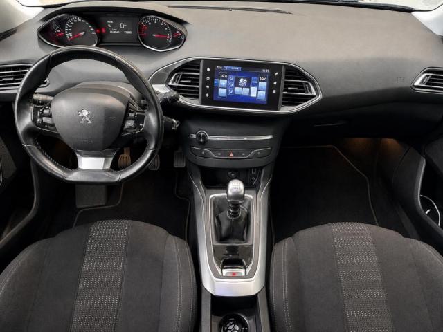 Peugeot 308 image 9