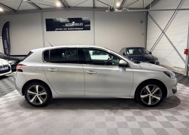 Peugeot 308 image 6