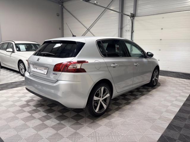 Peugeot 308 image 7