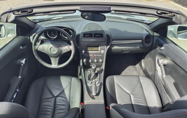 Mercedes Benz Slk 200 image 9