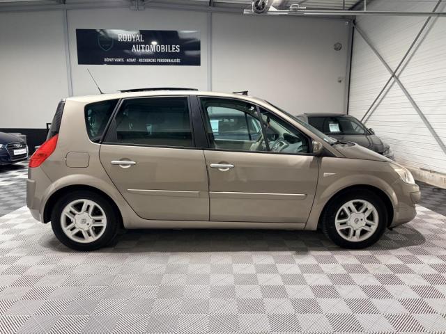 Renault Scénic image 2
