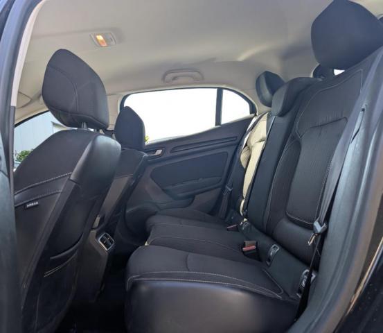 Renault Mégane image 2