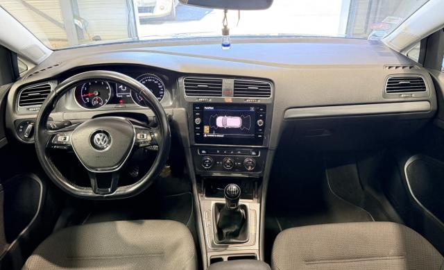Volkswagen Golf image 2