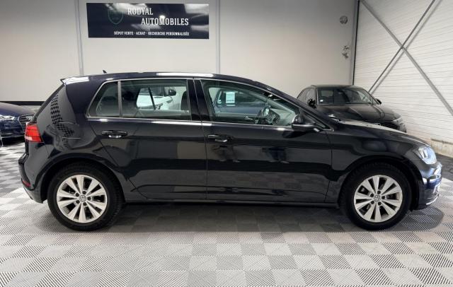 Volkswagen Golf image 9