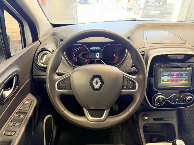 Renault Captur image 1
