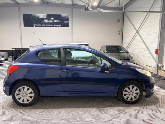 Peugeot 207 image 6