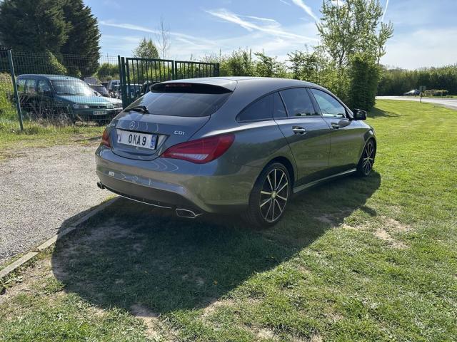 Mercedes Benz Cla image 9