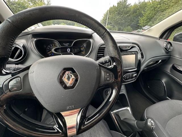 Renault Captur image 9
