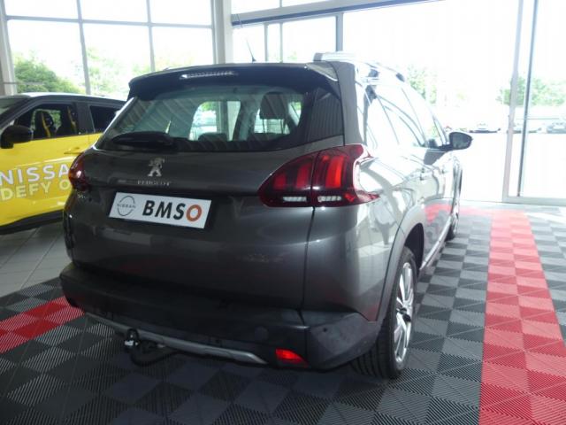 Peugeot 2008 image 1