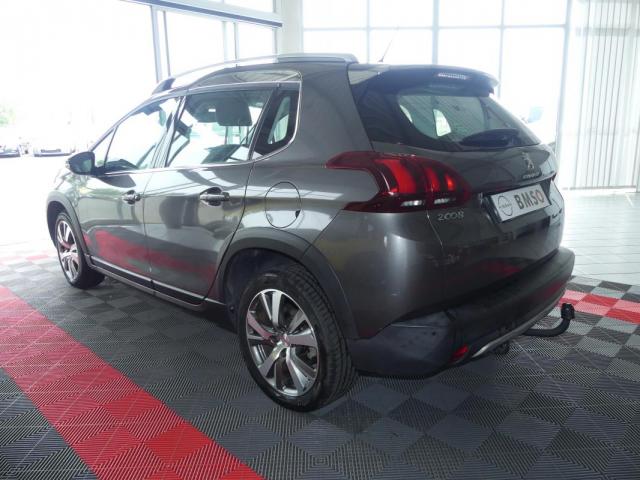 Peugeot 2008 image 2