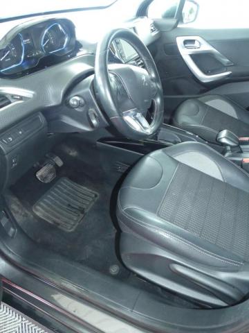 Peugeot 2008 image 5