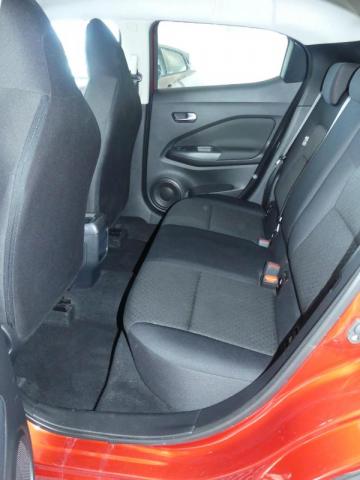 Nissan Juke image 8