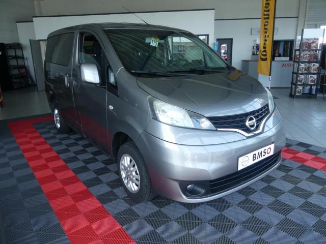 Nissan Evalia image 8