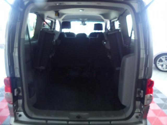 Nissan Evalia image 6