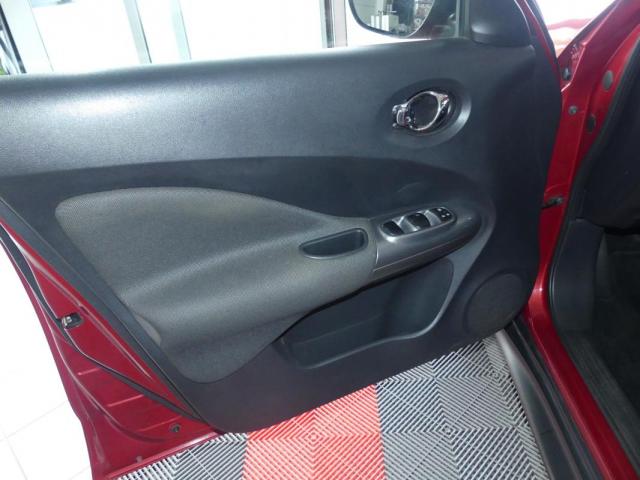 Nissan Juke image 7