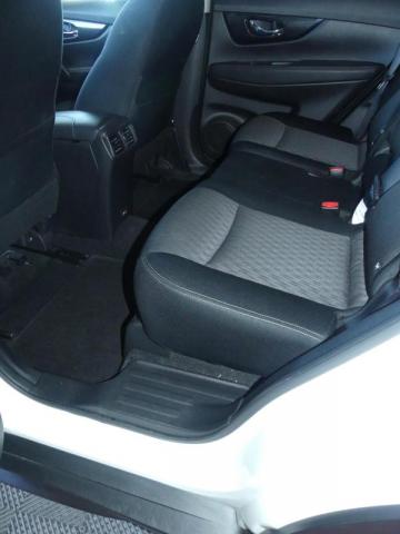 Nissan X-Trail image 9