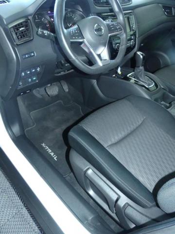 Nissan X-Trail image 1