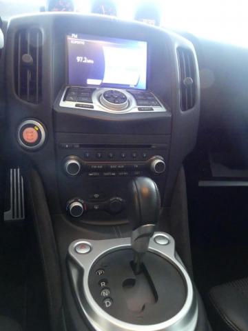 Nissan 370z image 2