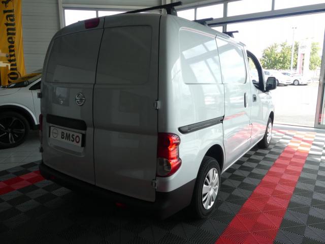Nissan Nv200 image 3