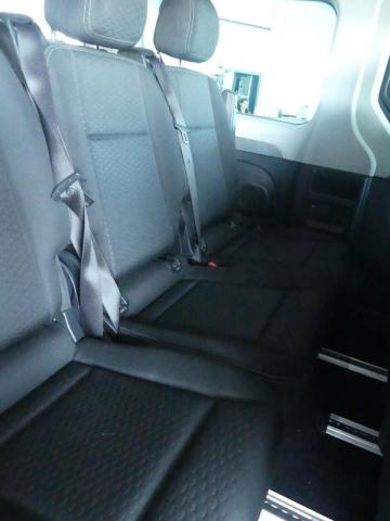 Opel Vivaro image 3
