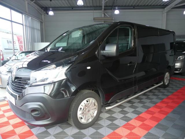 Renault Trafic image 2