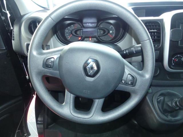 Renault Trafic image 7