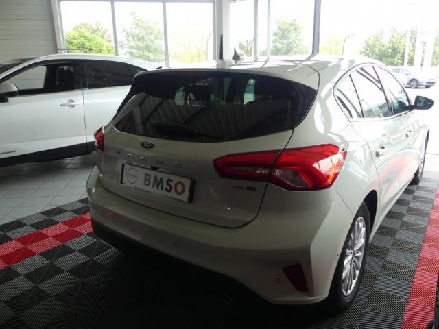 Ford Focus image 2
