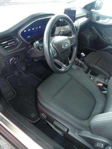 Ford Focus image 7