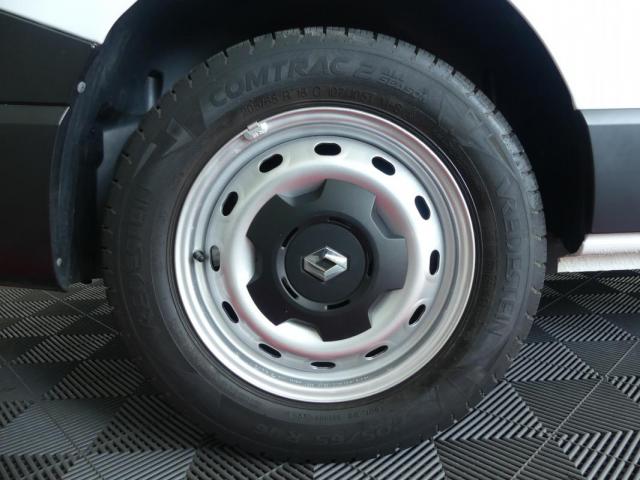Renault Trafic image 4
