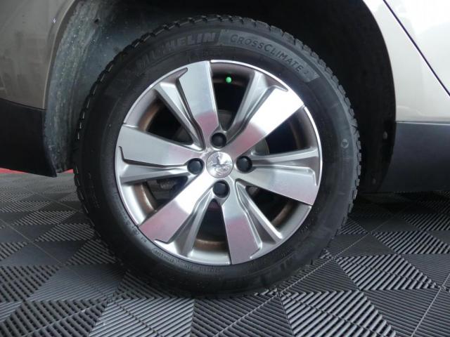 Peugeot 2008 image 7