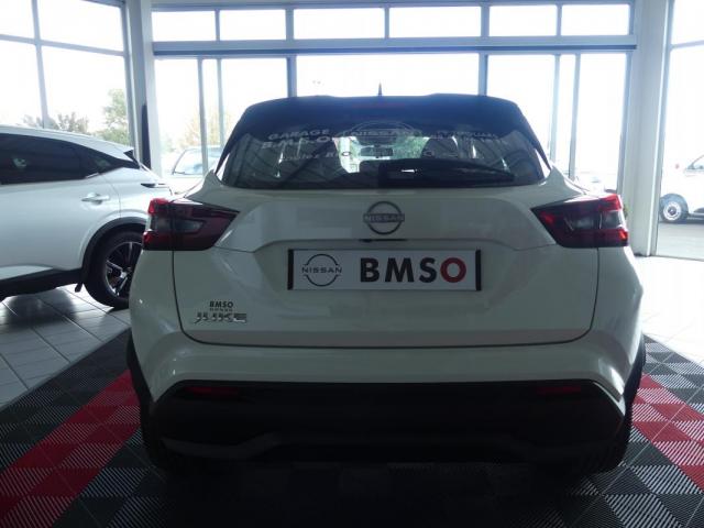 Nissan Juke image 9