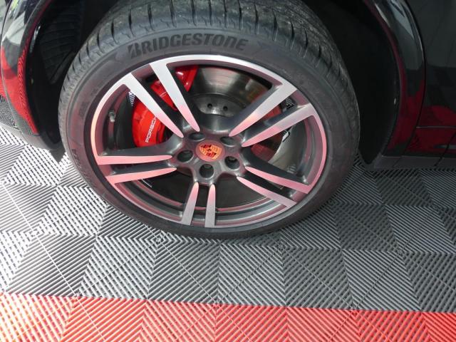 Porsche Cayenne image 3