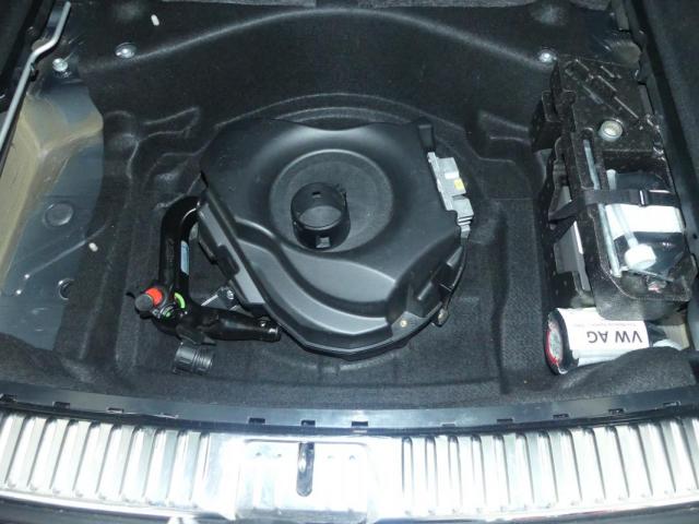 Porsche Cayenne image 1